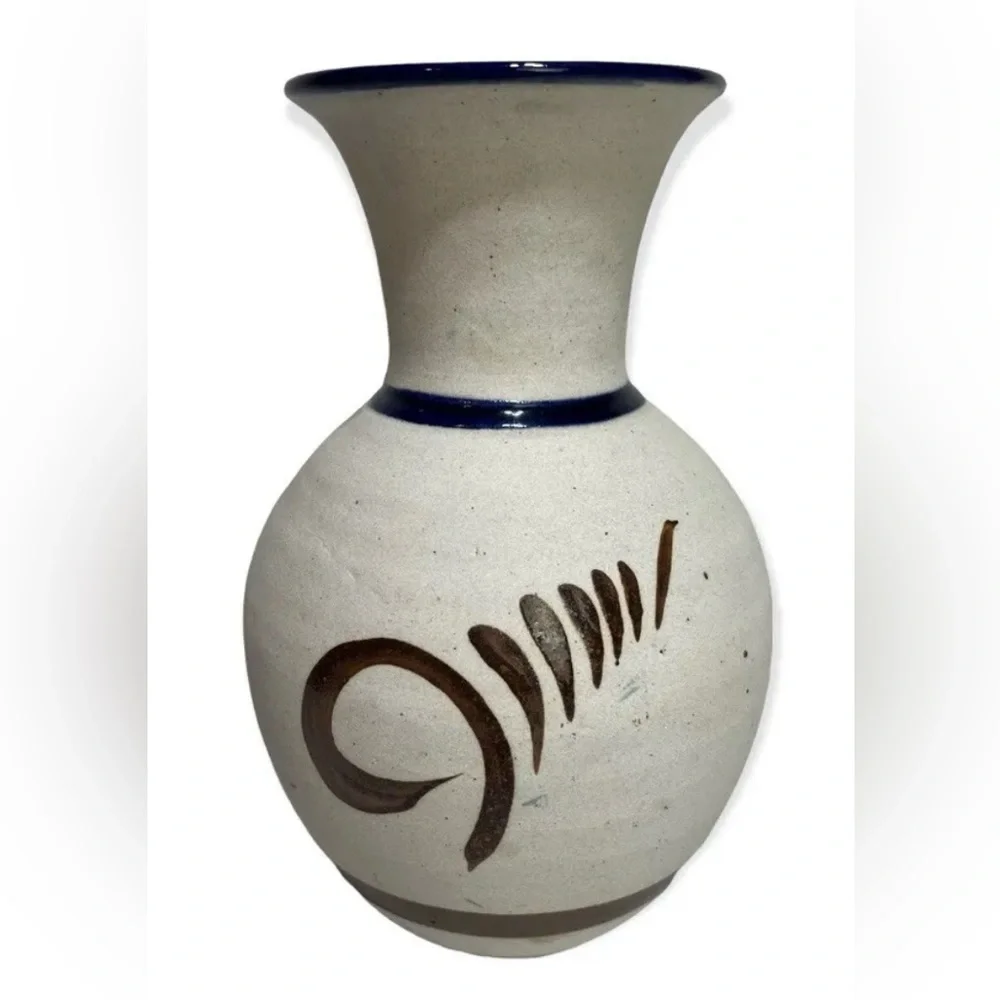 Hand Made Tonala Vase‎ Dolphin Mexico Signed Inside Glazed 9
